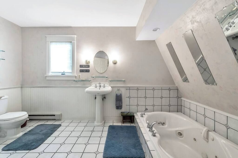 Red Barn Village Apartments, Billede 3