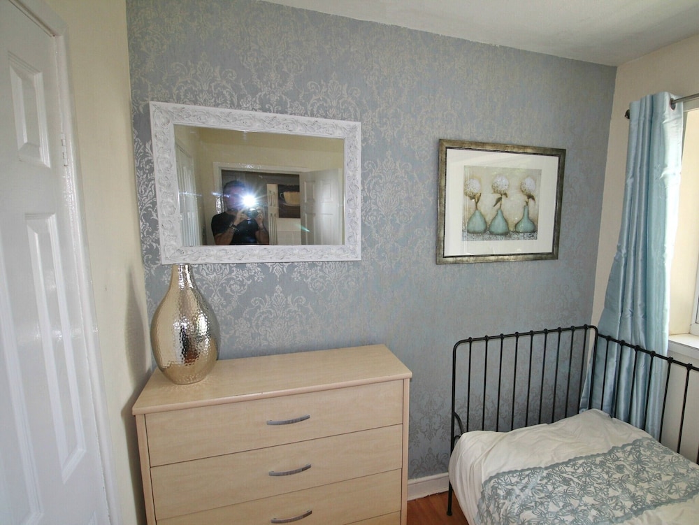 Classic Apartment, 2 Bedrooms, Non Smoking, Garden View photo 3