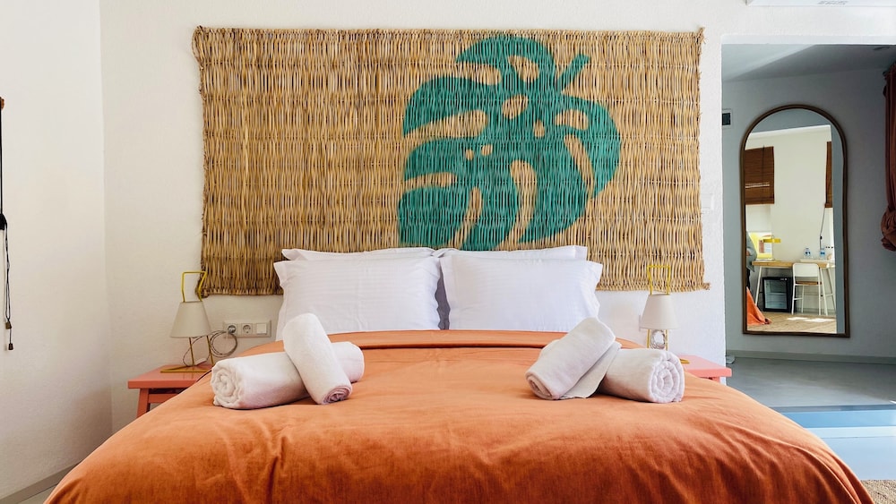 Comfort Suite, Multiple Beds, Terrace, City View