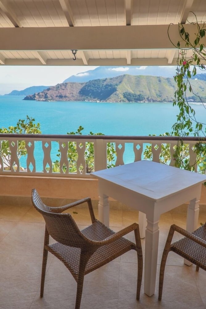 Deluxe Double Room, 1 Queen Bed, Ocean View photo 3