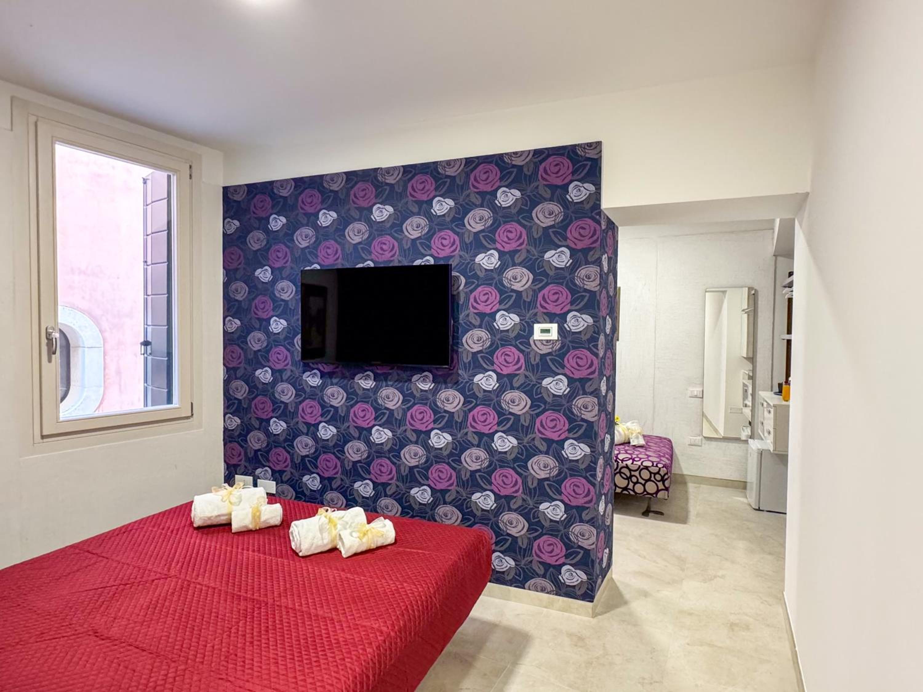 Two-Bedroom Apartment photo 2