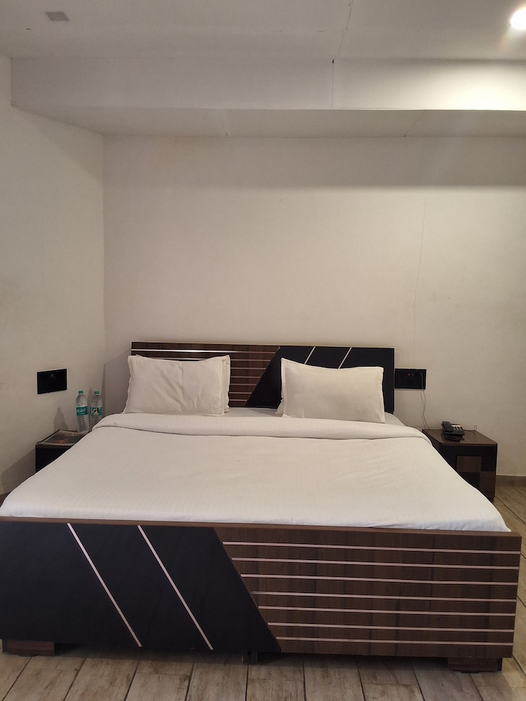 Family Villa AC photo 3
