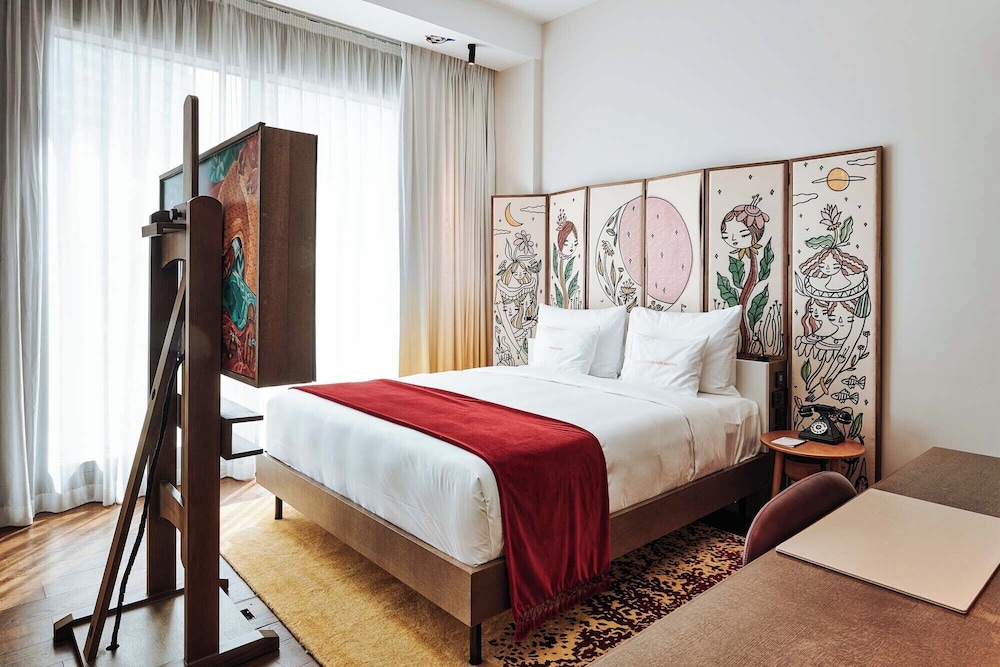 Artist Village Suite (Free Shuttle Service to Kite Beach, and Dubai Mall) thumbnail 5