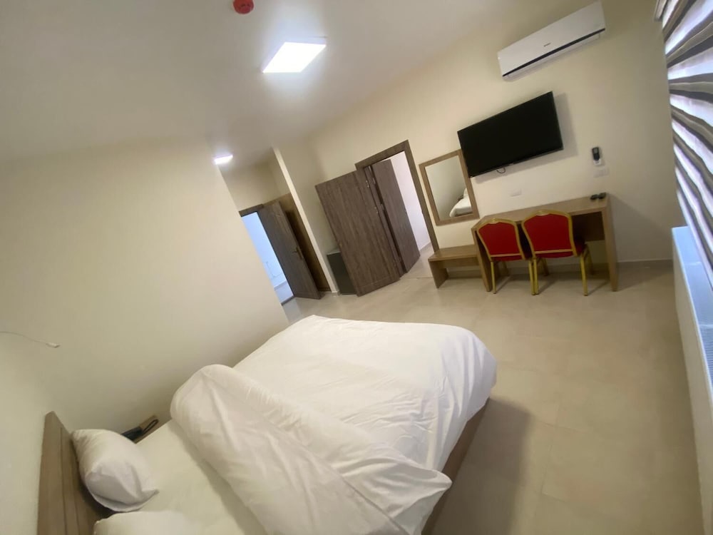 Basic Double Room