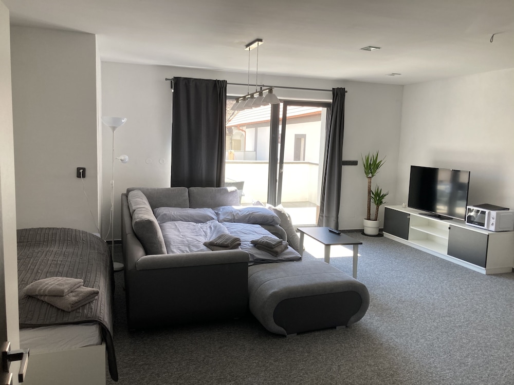 Deluxe Apartment photo 1