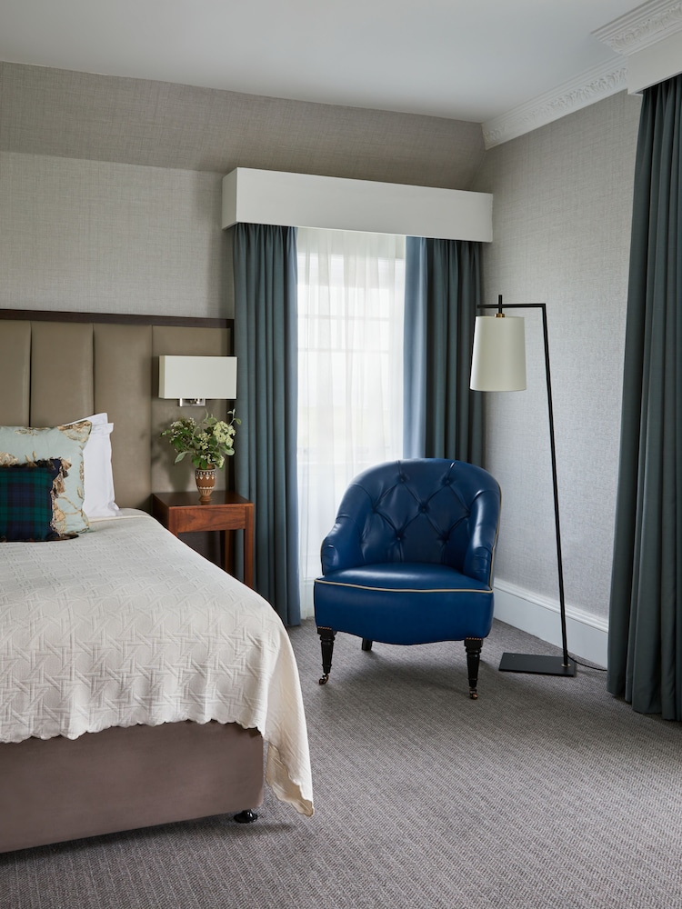 Classic Room, 1 King Bed (Classic King or Twin)