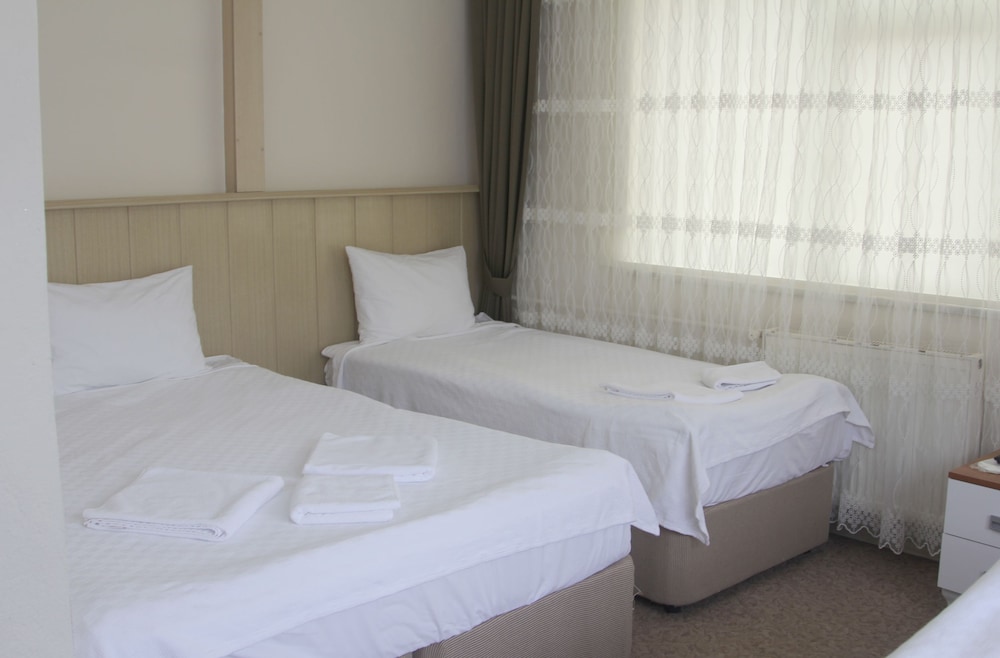 Standard Triple Room photo 3