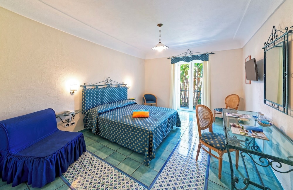 Classic Double Room, Terrace