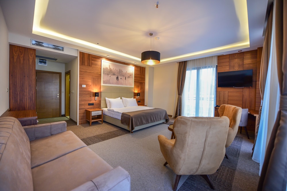 Family Quadruple Room