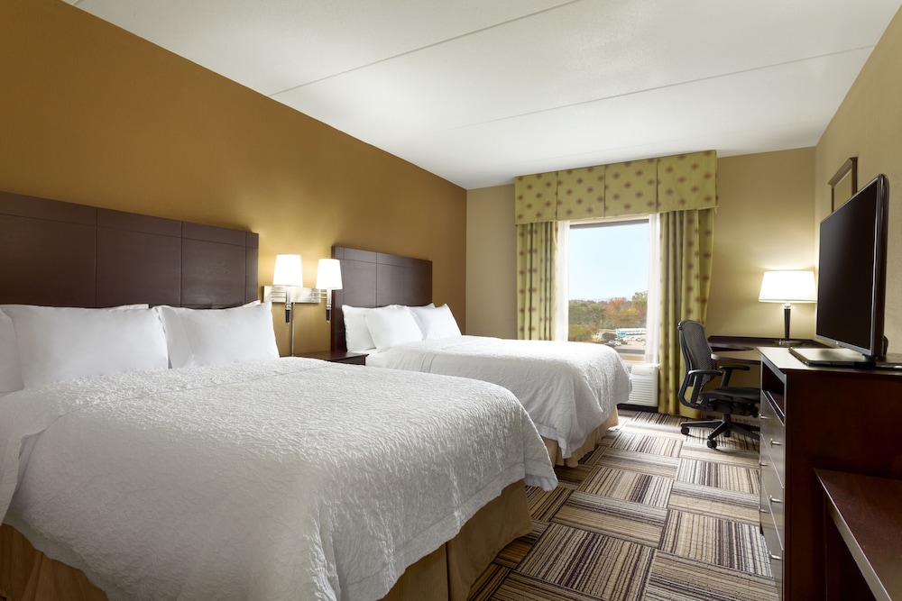 Room, 2 Queen Beds, Accessible, Non Smoking - Photo 3
