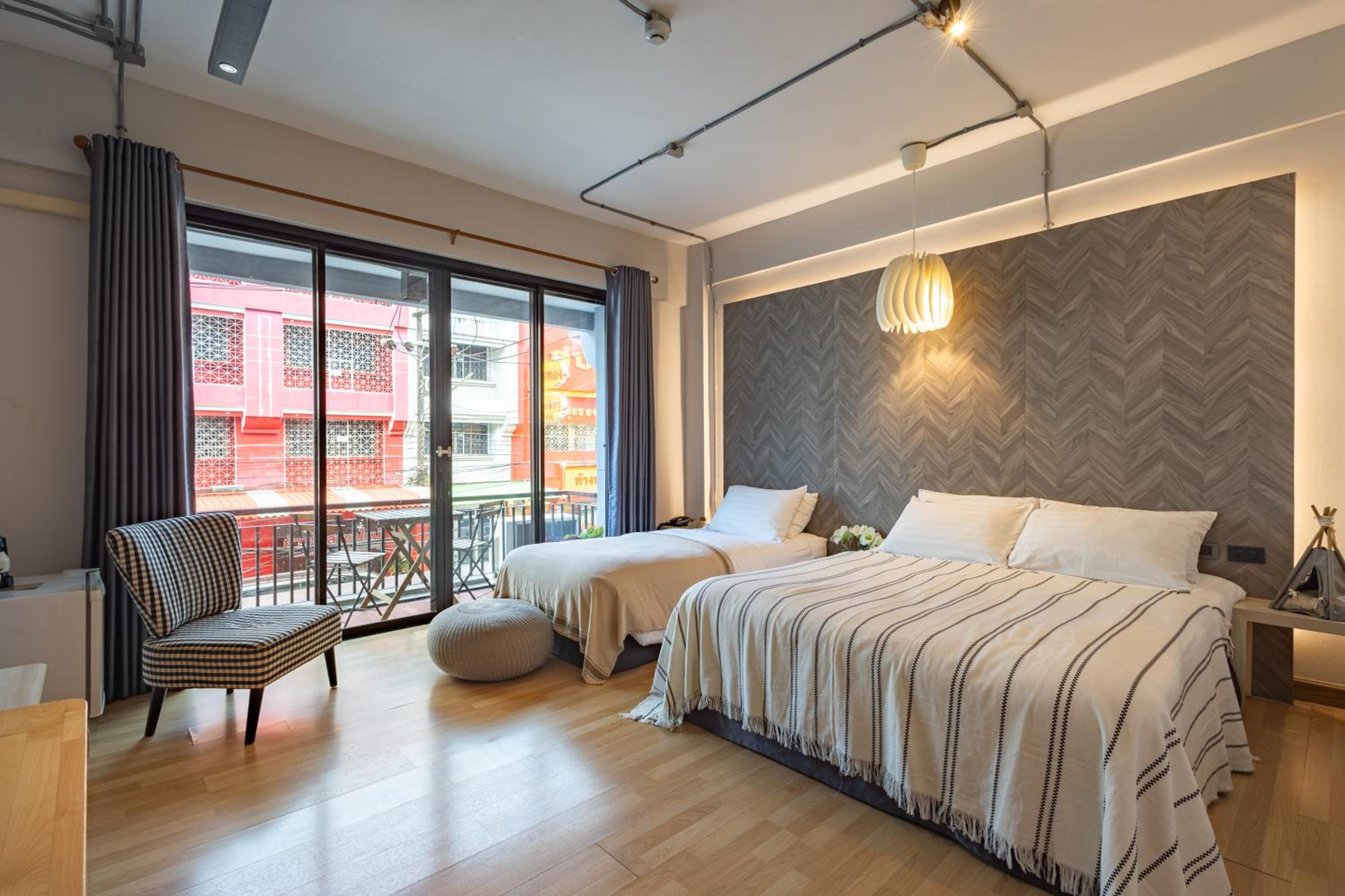 Triple Room with Balcony - Photo 1