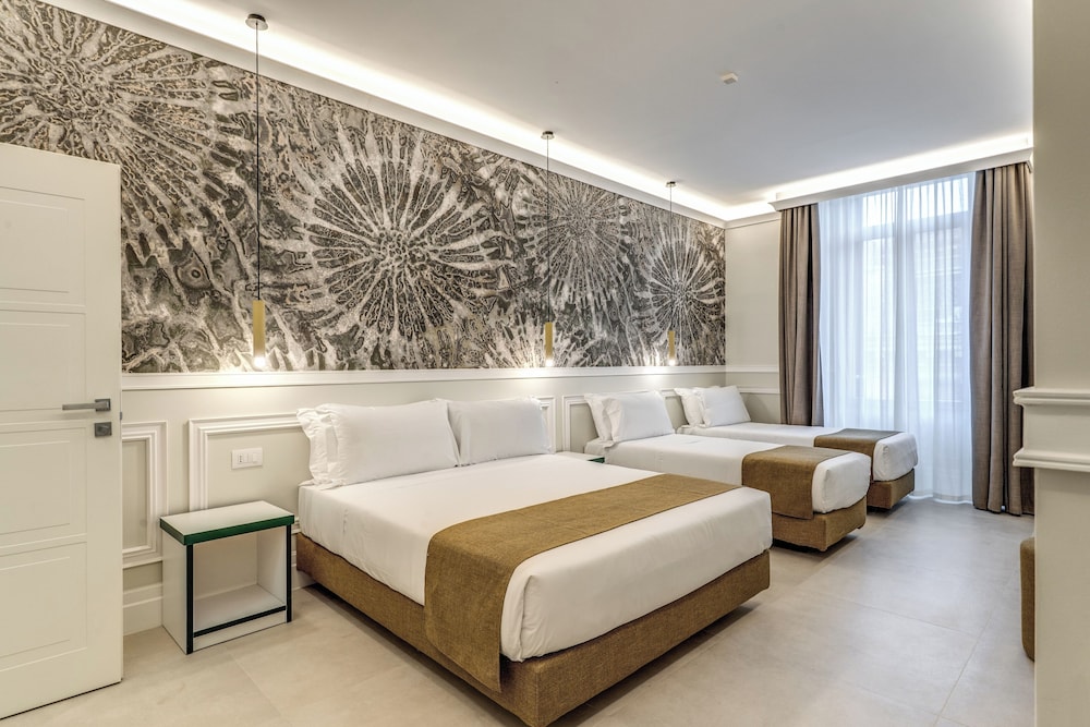 Deluxe Quadruple Room