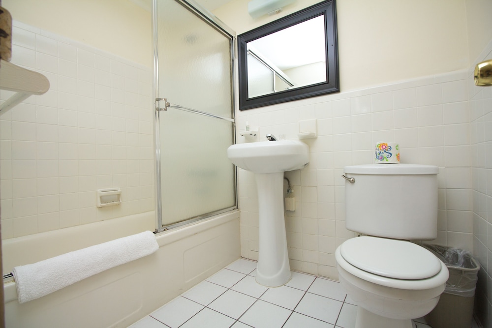 Family Suite, 2 Double Beds, Non Smoking photo 2