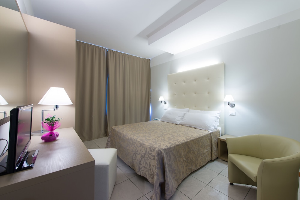 Comfort Double Room, 1 Bedroom - Photo 2