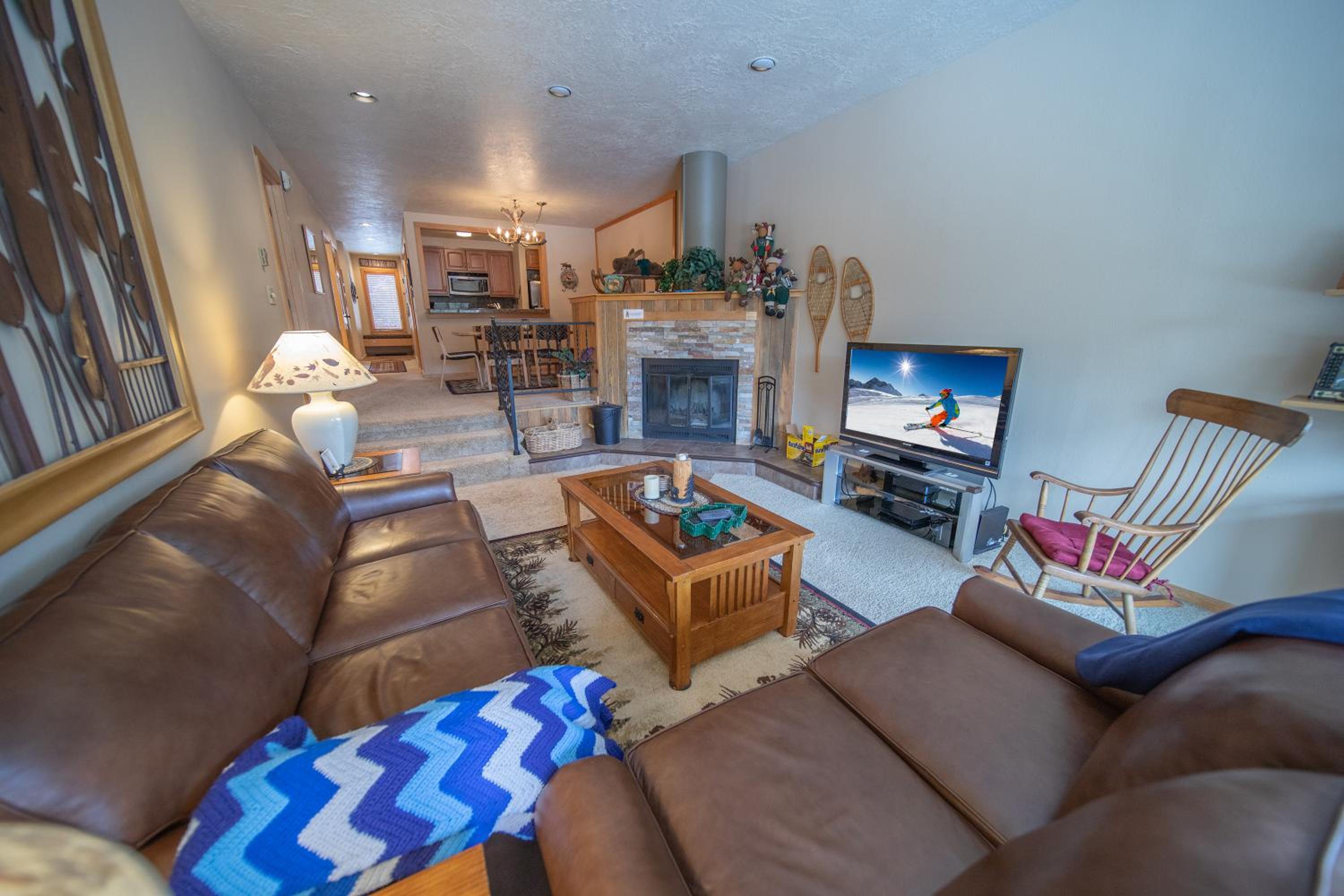 Two-Bedroom Apartment With Balcony photo 1