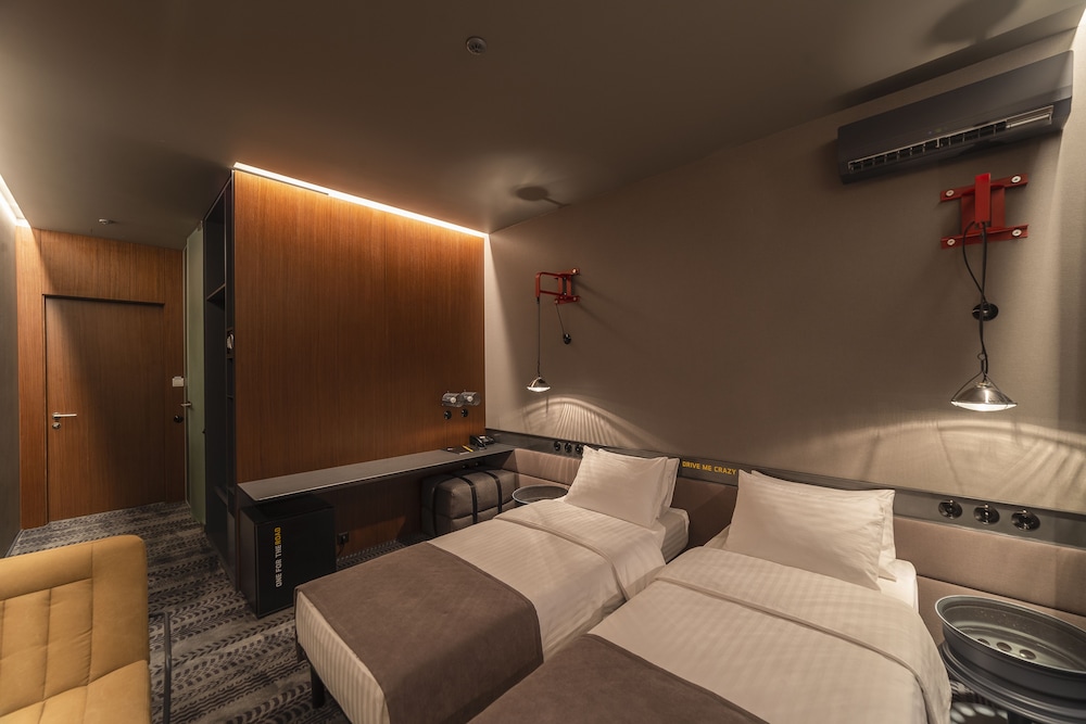 Twin Room