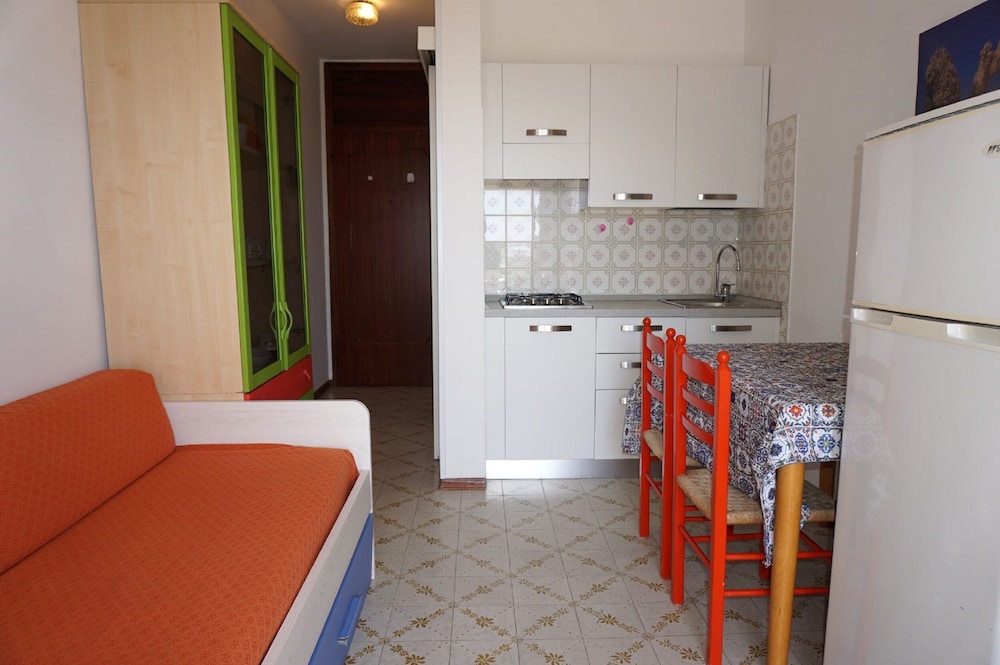 Studio, Multiple Bedrooms, Terrace, Pool View photo 1
