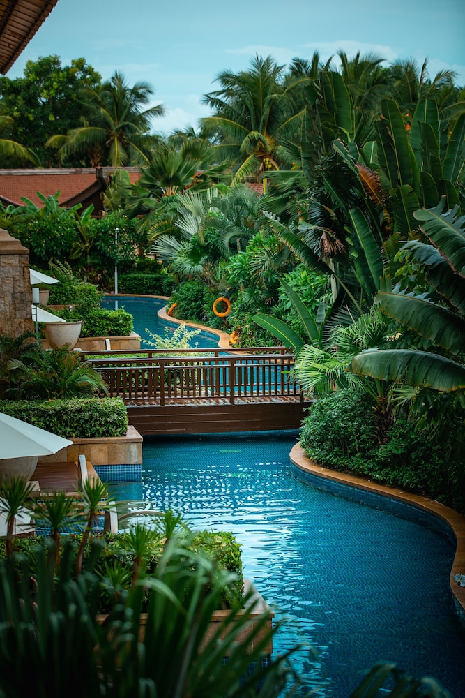 Room, 2 Queen Beds, Pool Access, Lagoon View - Photo 8