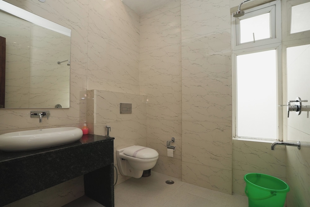 Deluxe Room - Photo 2