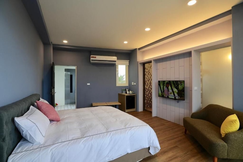 Double Room, Courtyard View (2f) photo 2