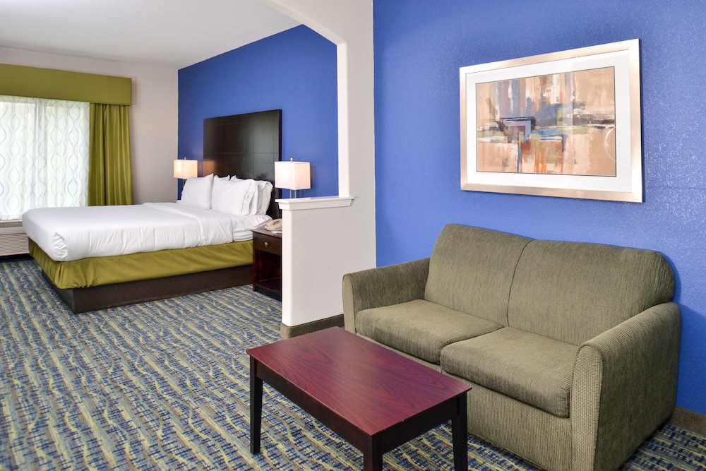 Standard Room, 1 King Bed - Photo 1