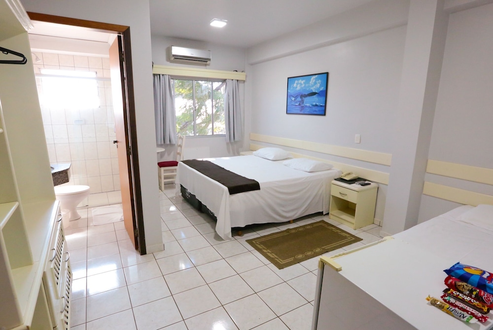 Standard Triple Room - Photo 4