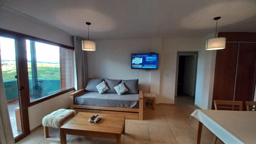 Apartment With Lake View