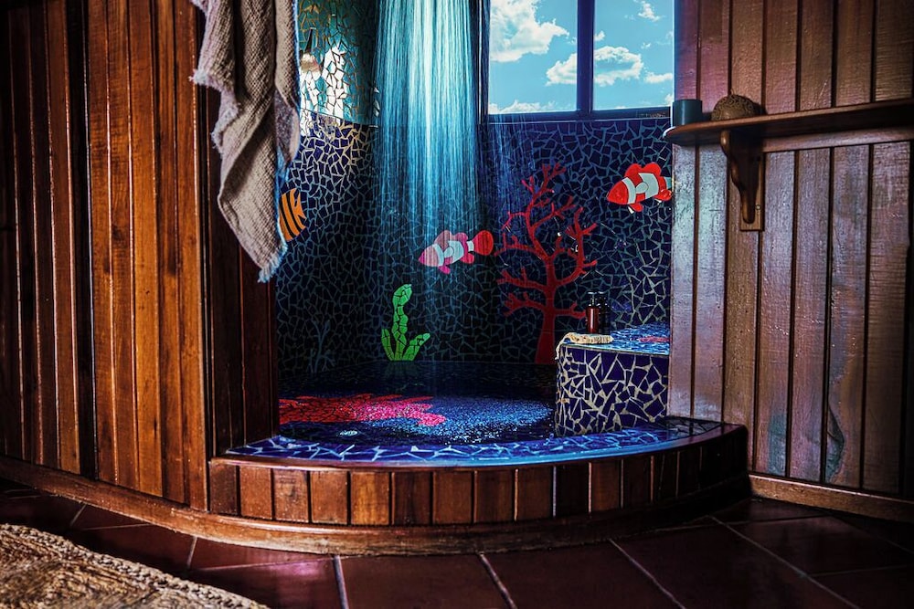 Suites At Paradise Ridge