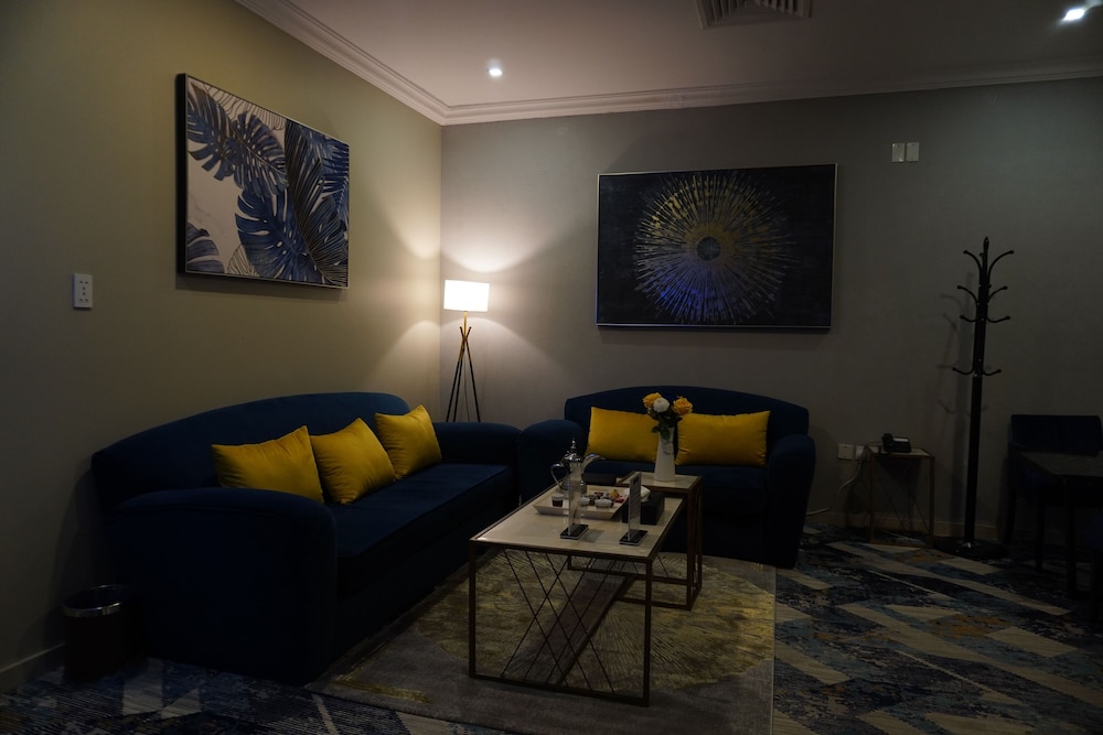 Apartment (Two-Bedroom Apartment) - Photo 16