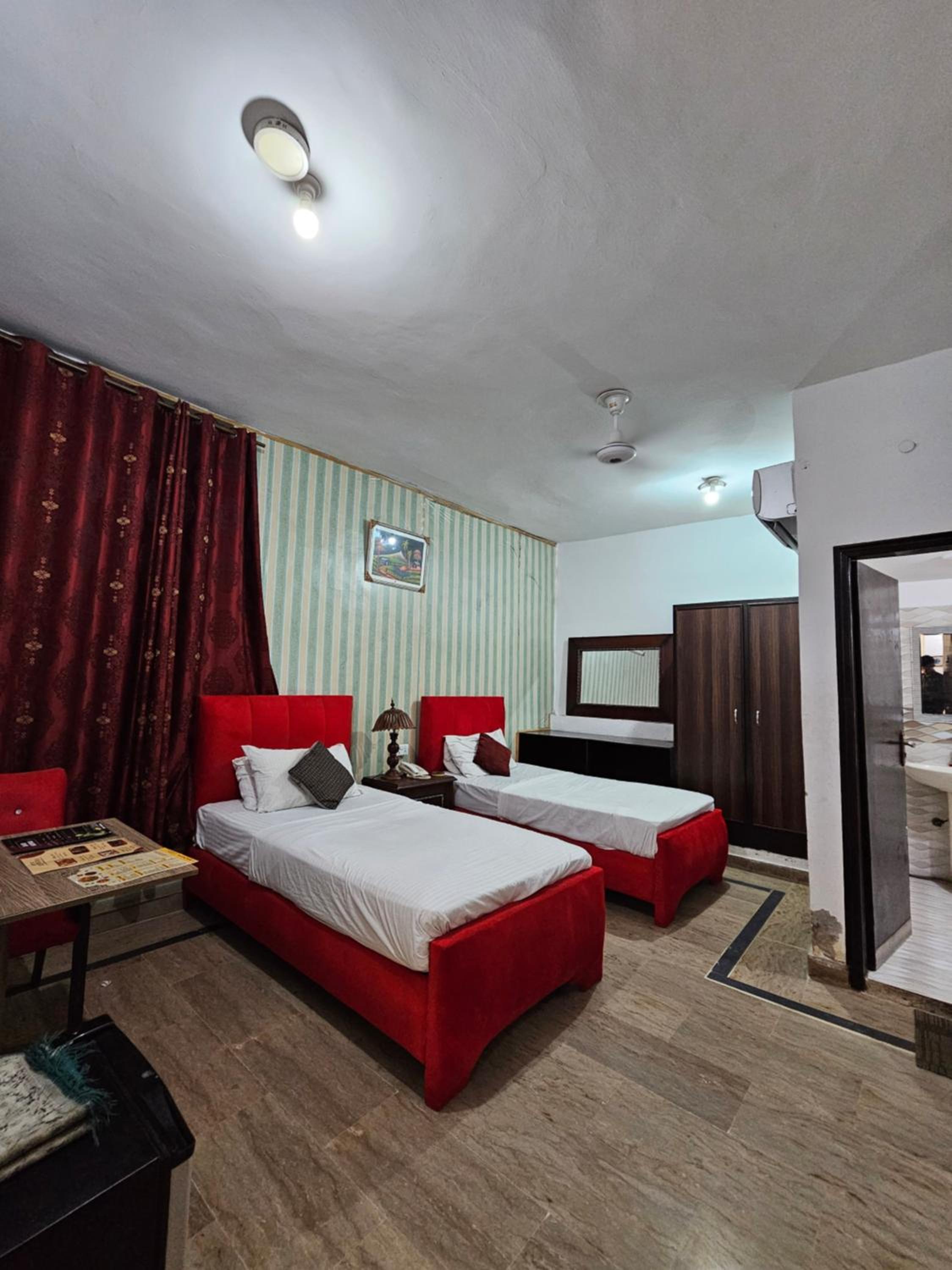 Standard Single Room