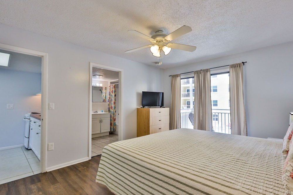 Suite, Kitchen, Ocean View photo 3