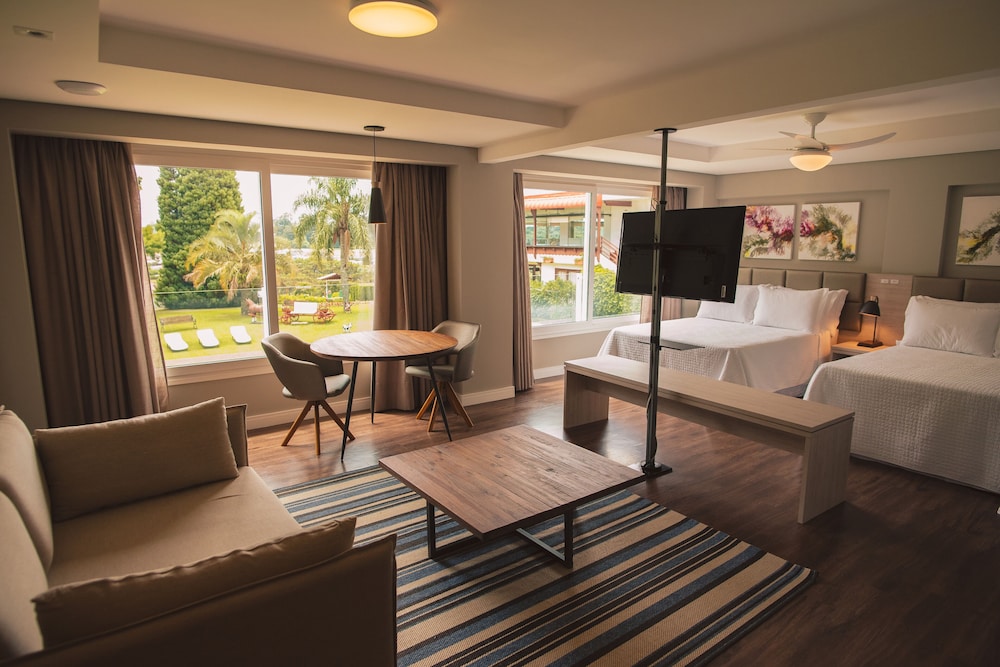 Superior Studio Suite photo 1