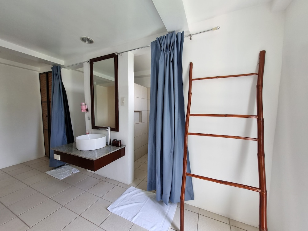 Classic Room - Photo 5