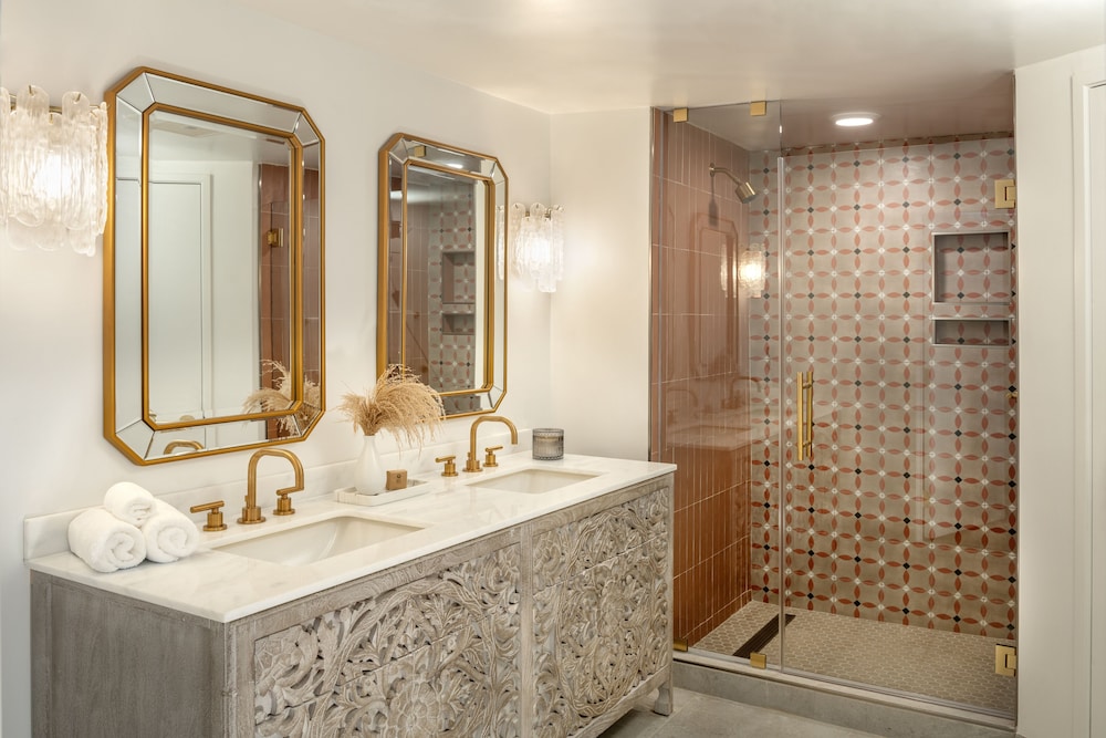 Suite, Ocean View - Photo 4