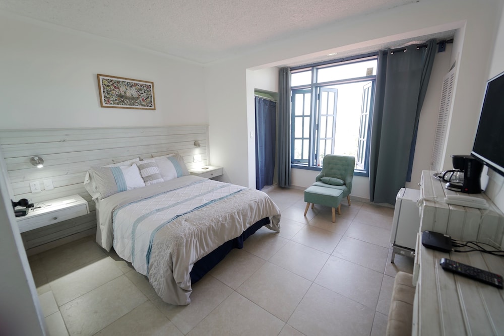 Elite Room, 1 Bedroom, Non Smoking, Mountain View
