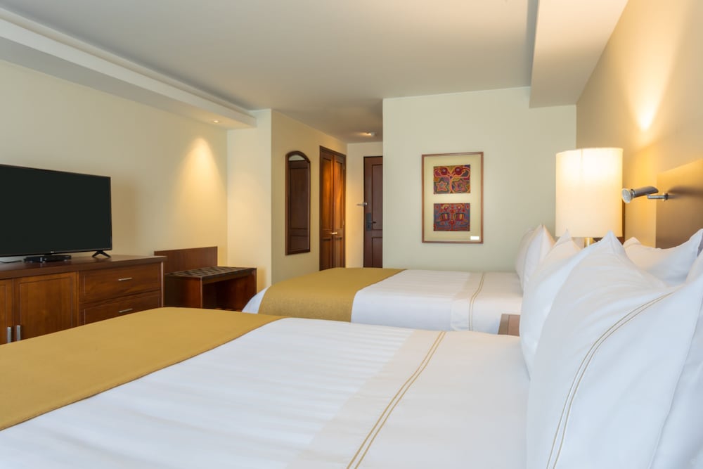 Superior Room, 2 Double Beds - Photo 4