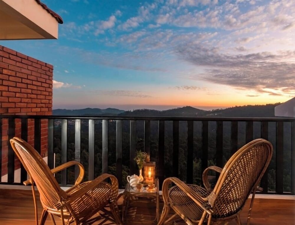Comfort Double Room, Balcony, Valley View photo 2