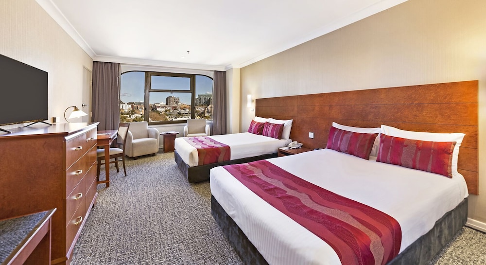 Deluxe Room, 2 Double Beds, City View