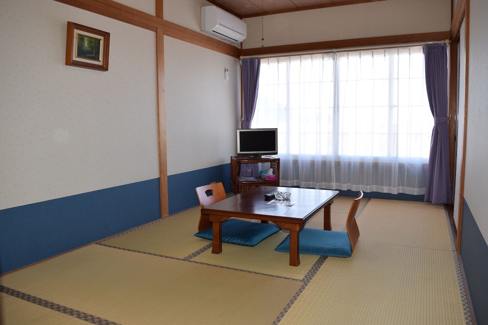 Family Room (Japanese Style) photo 1