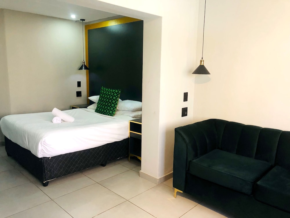 Standard Twin Room, 2 Twin Beds - Photo 31