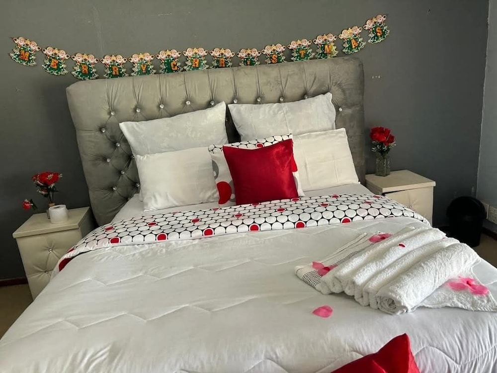 Classic Room, Balcony, Garden View photo 1