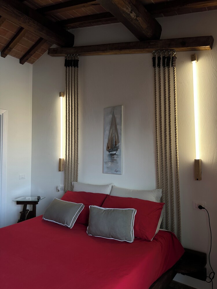 Panoramic Room, 1 Queen Bed, Lake View photo 1