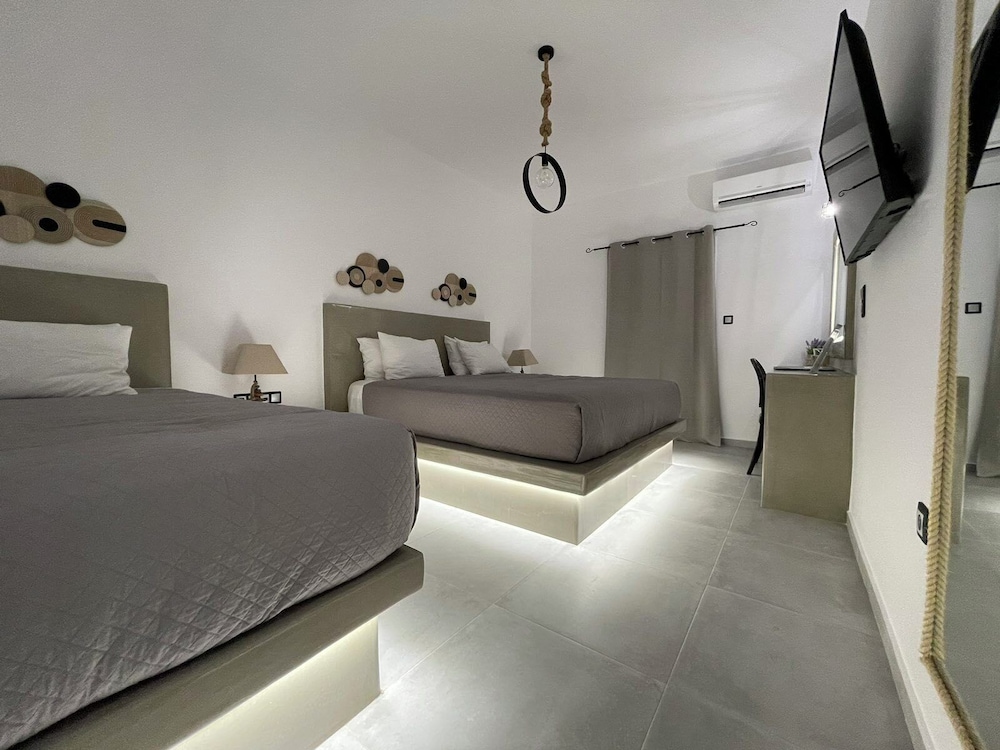 Chambre Triple Luxe, 1 chambre, bain à remous, vue piscine