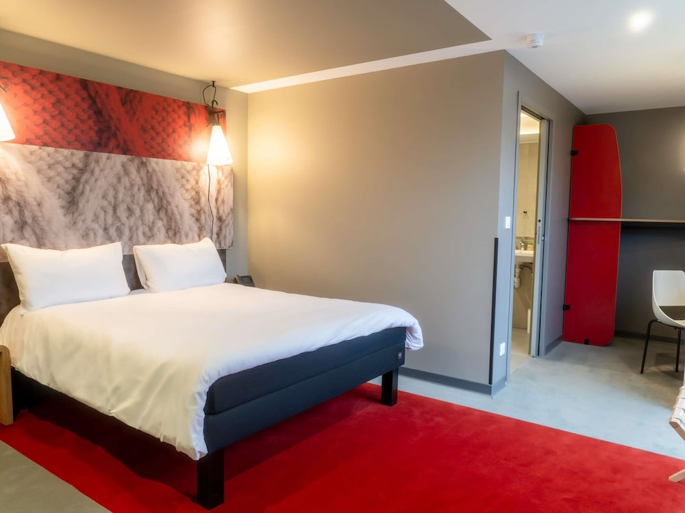 Room, 1 Double Bed, Accessible - Photo 2