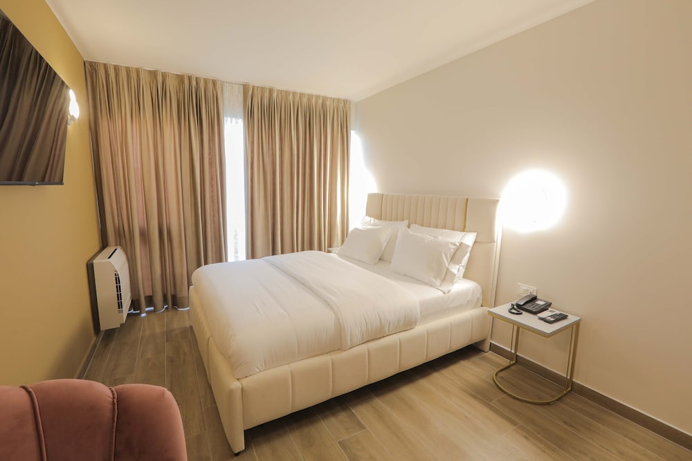 Superior Double Room, 1 Queen Bed photo 2