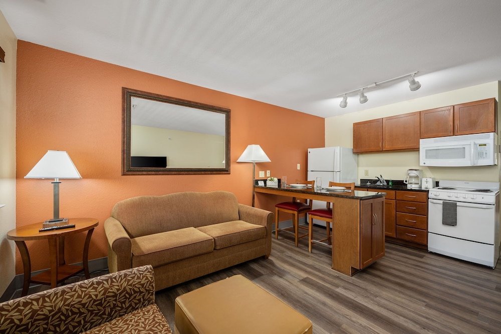 Deluxe Room, 1 King Bed
