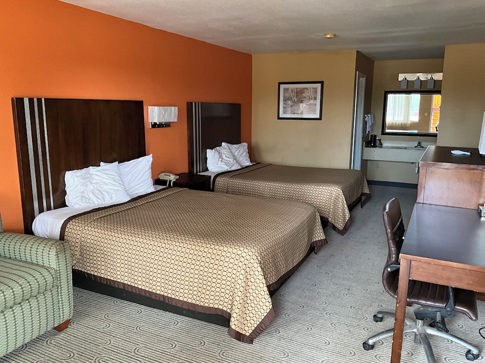 Double Room, 2 Queen Beds
