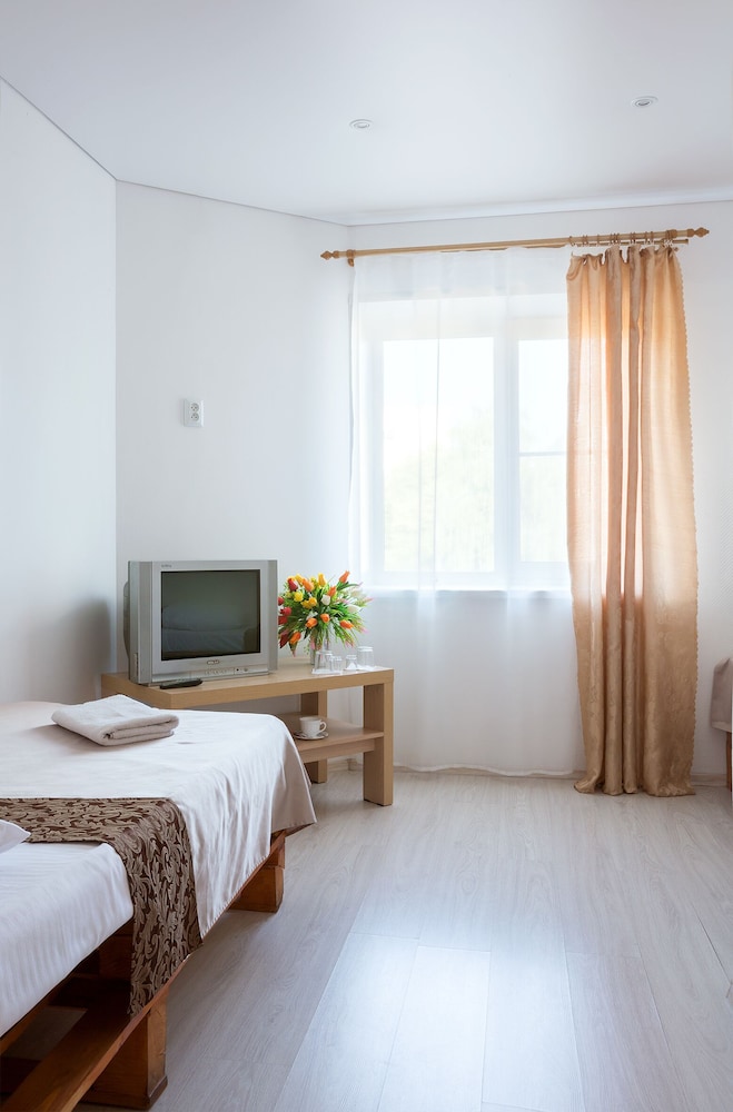 Economy Twin Room