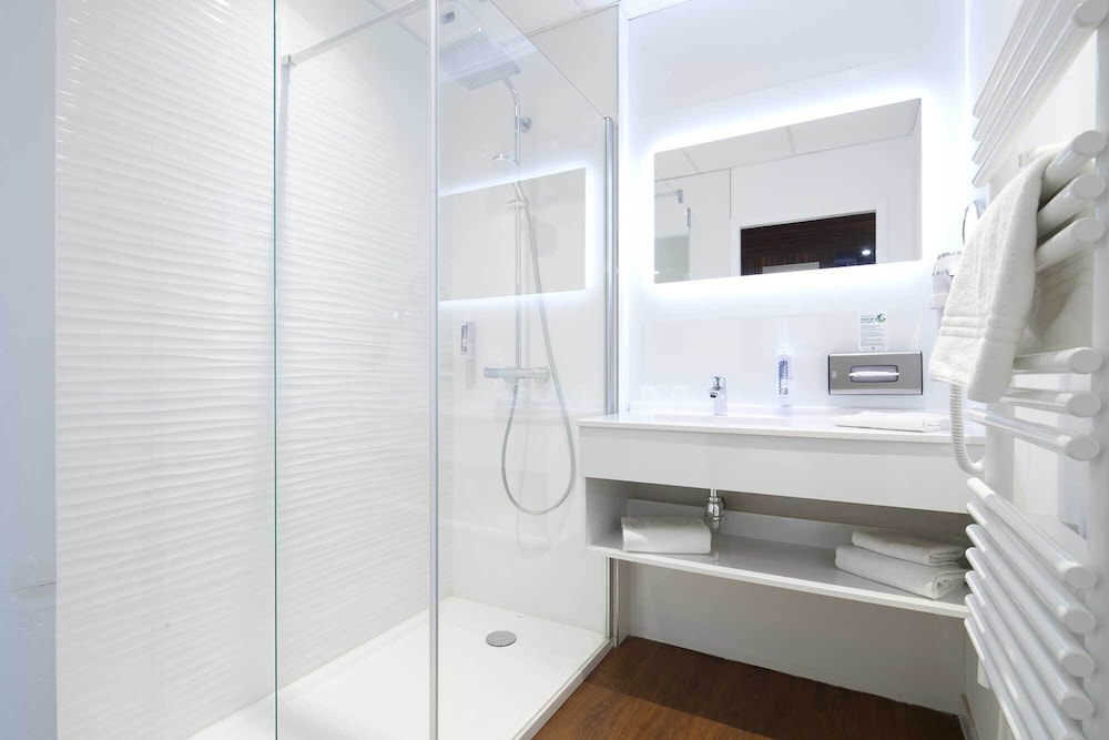 Executive Double Room - Photo 2