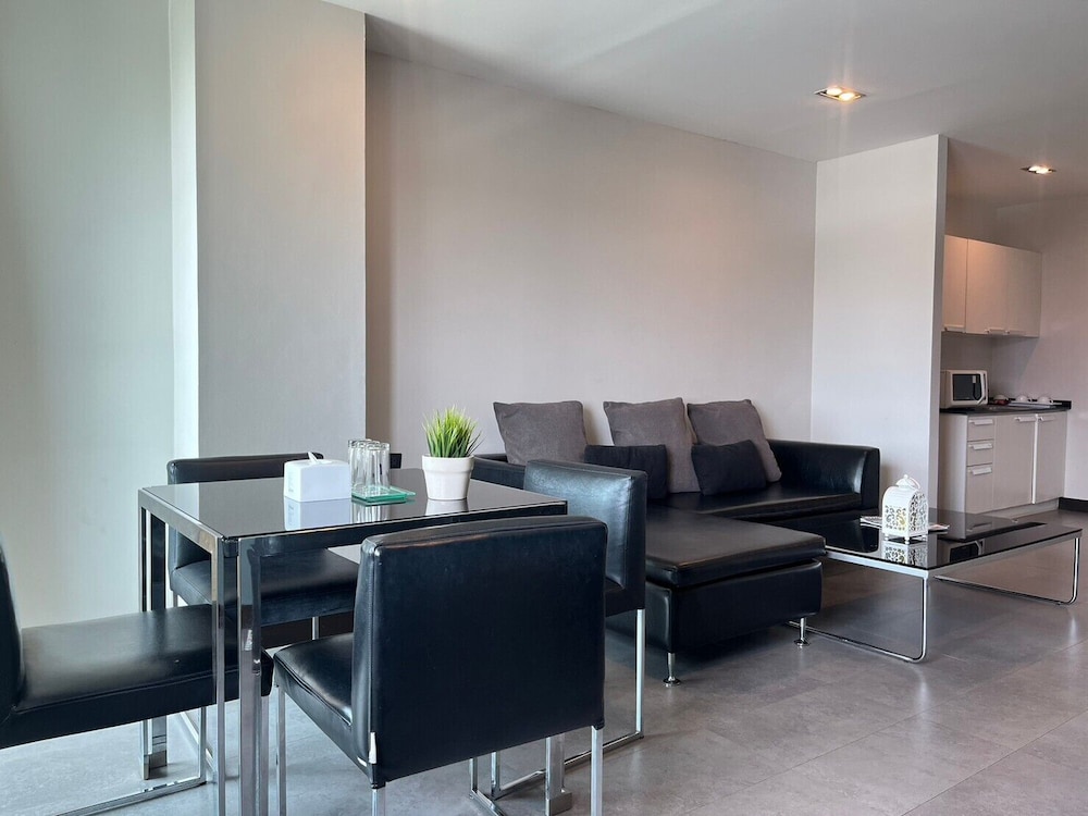 Suite, Kitchenette, City View photo 2